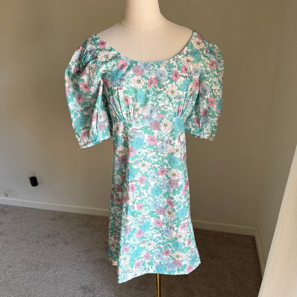 Hyacinth House Dresses & Skirts - Tuckernuck Hyacinth House Sallie‎ Floral Puff Sleeve Mini Dress Blue Medium